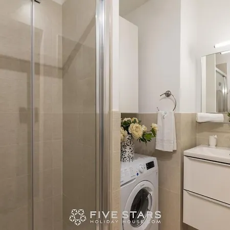 Apartment La Canard Des Etoiles Five Stars House *